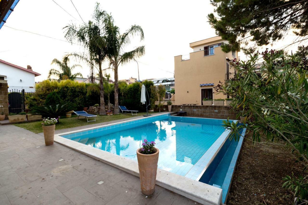 Ze-Vi Home Santa Flavia Exterior foto