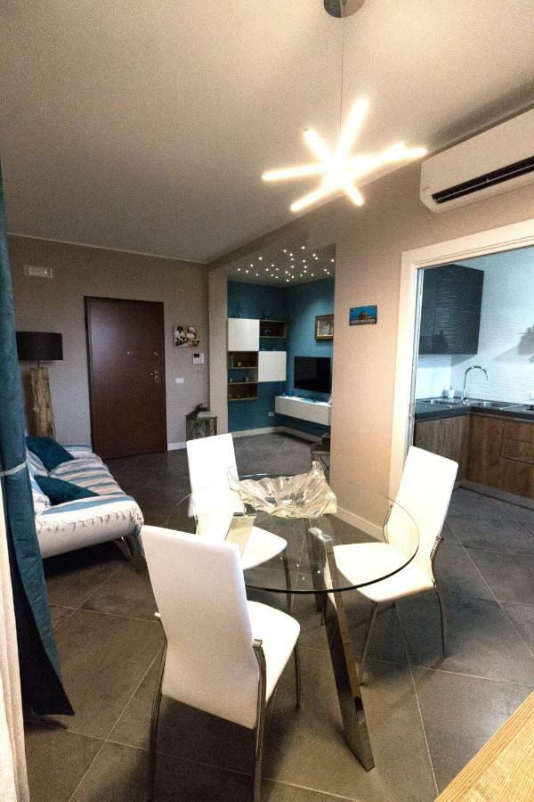Ze-Vi Home Santa Flavia Exterior foto